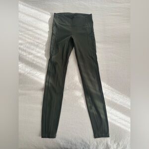 Lululemon workout legging, size 4, olive green